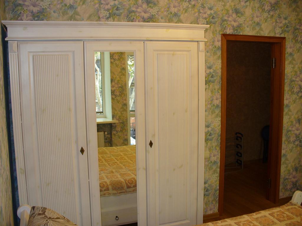 Duke De Rishelie Apartman Odessza Szoba fotó